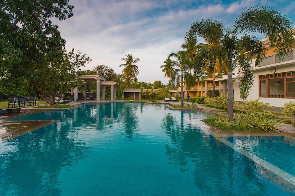 Heritage Resort Хампи Екстериор снимка